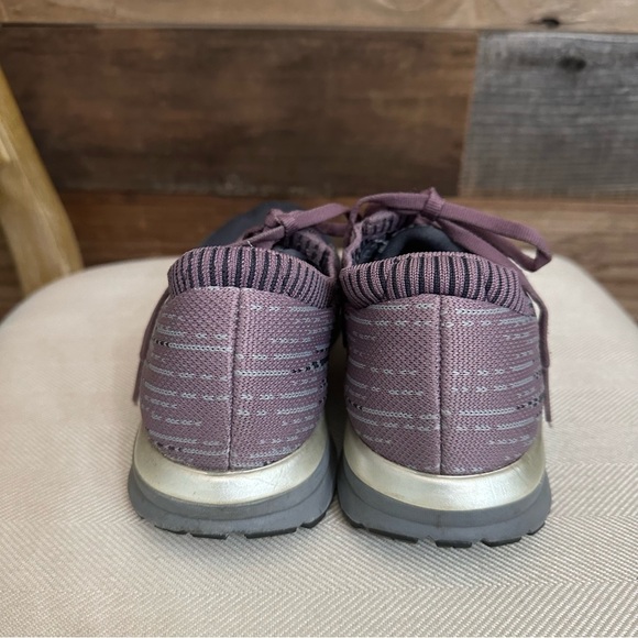 Brooks Ricochet Running Shoes Womens 8 Gray Mauve Athletic Trainers Sneakers - Picture 3 of 9